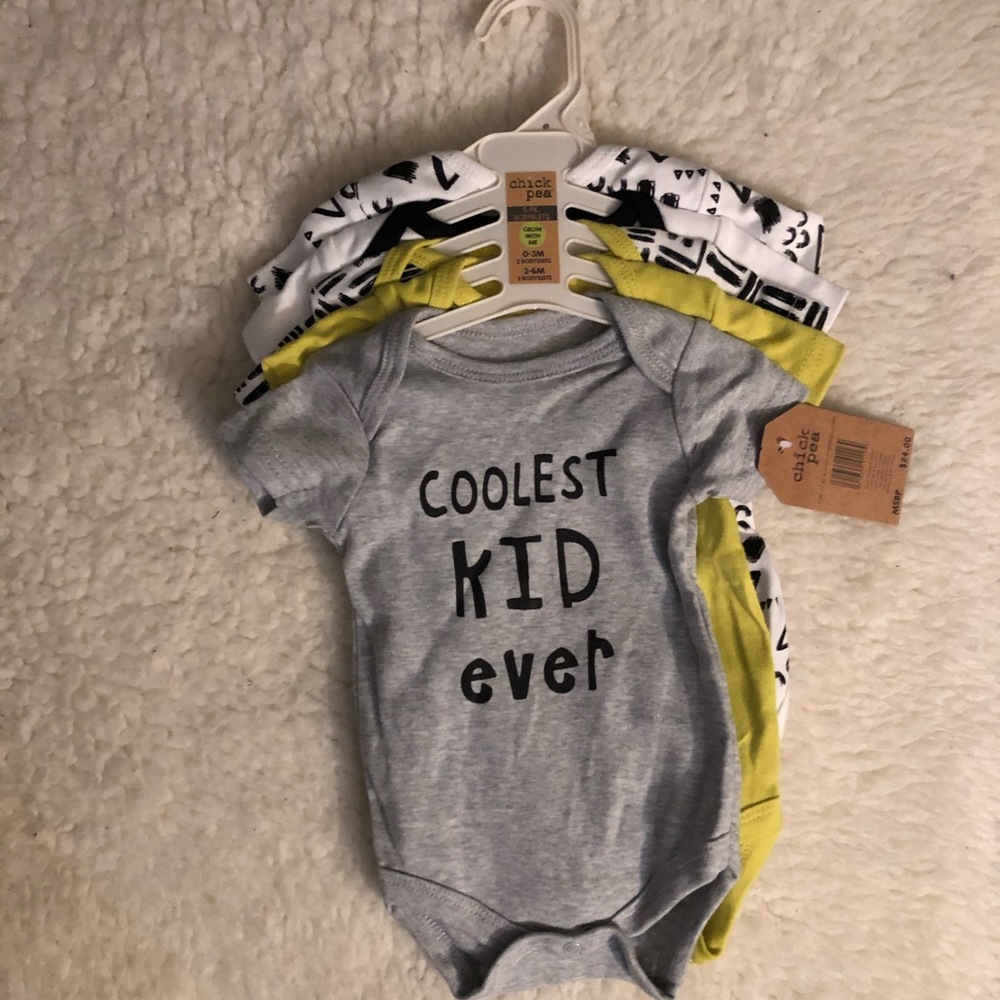 Baby onesies 5 pack